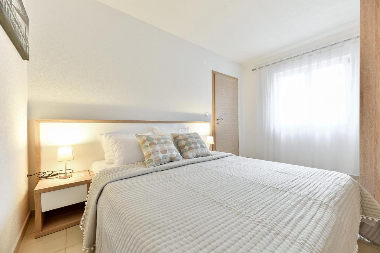 Apartments Diora Seline Εξωτερικό φωτογραφία